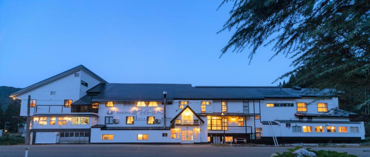 Kagura White Horse Inn Yuzawa  Extérieur photo